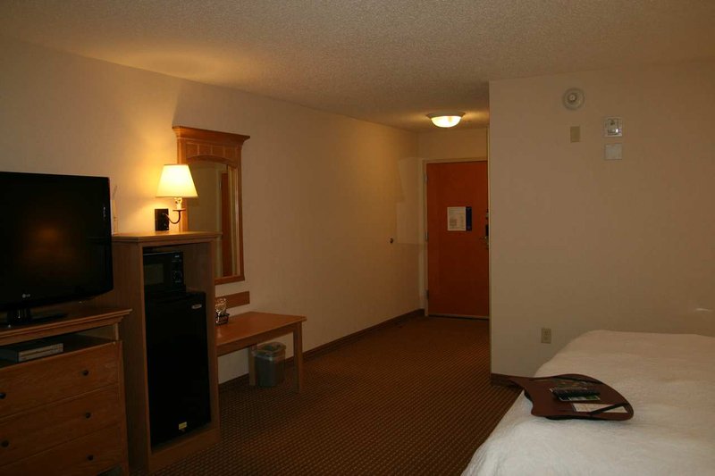 Hampton Inn-Cortland - Cortland, NY