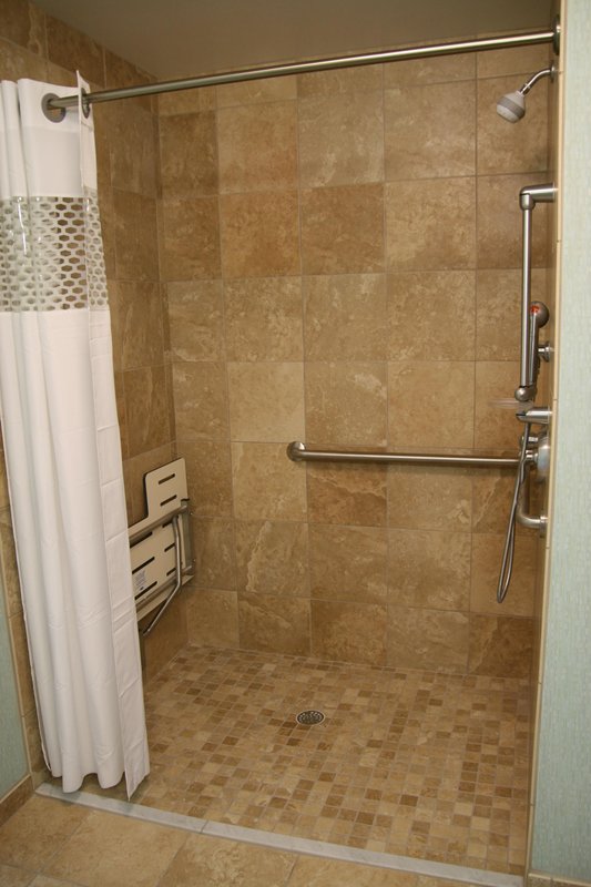 Hampton Inn & Suites Wilder - Newport, KY