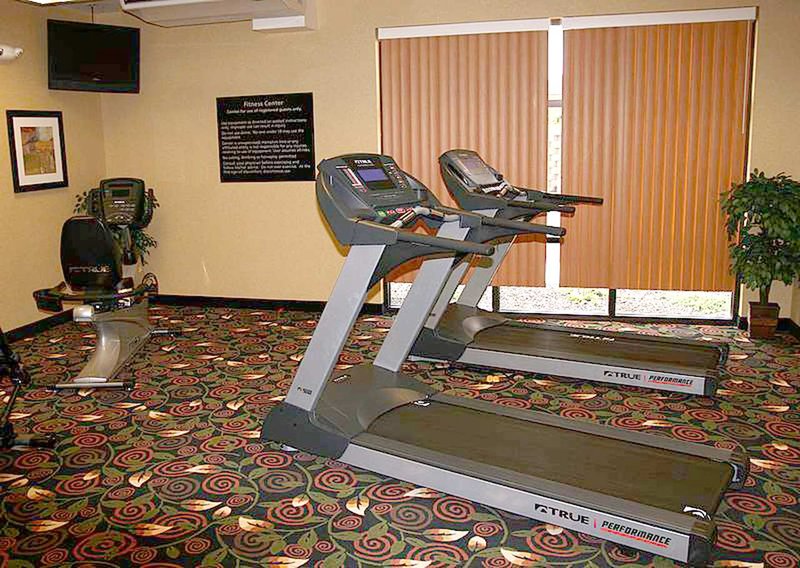 Hampton Inn & Suites Dayton-Airport - Englewood, OH