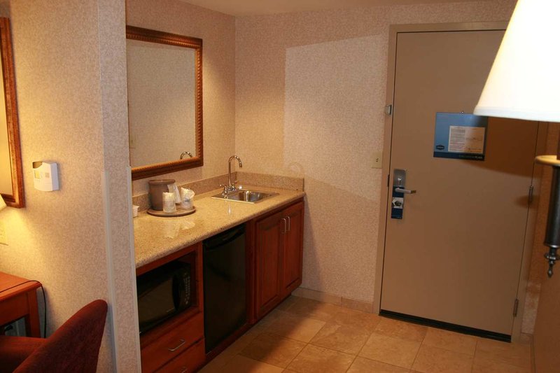 Hampton Inn-Dubuque - Dubuque, IA
