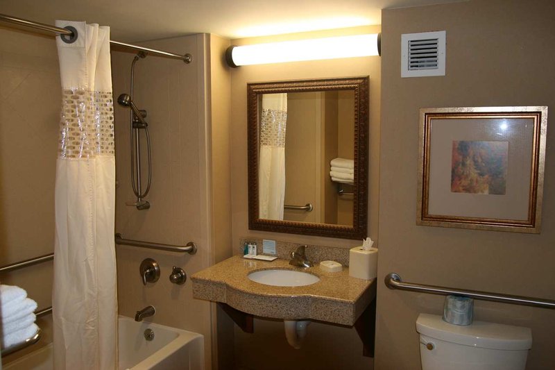 Hampton Inn-Dubuque - Dubuque, IA