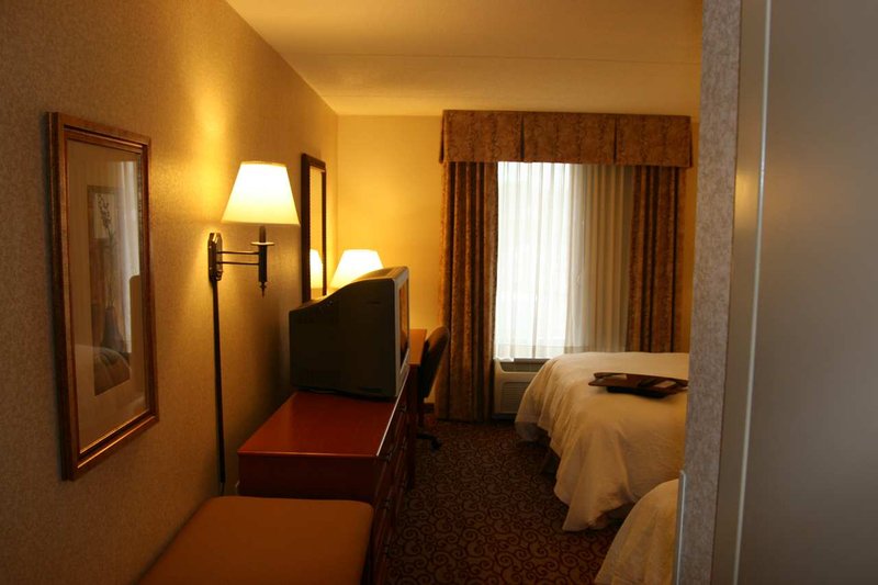 Hampton Inn-Dubuque - Dubuque, IA