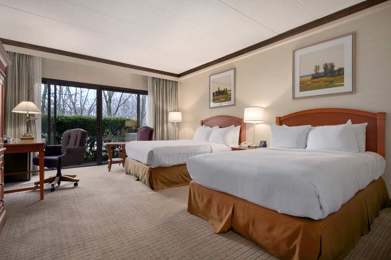 Hilton Alexandria Mark Center - Alexandria, VA