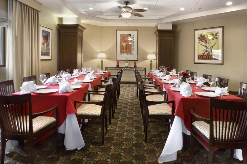 Hilton-Arlington - Arlington, VA
