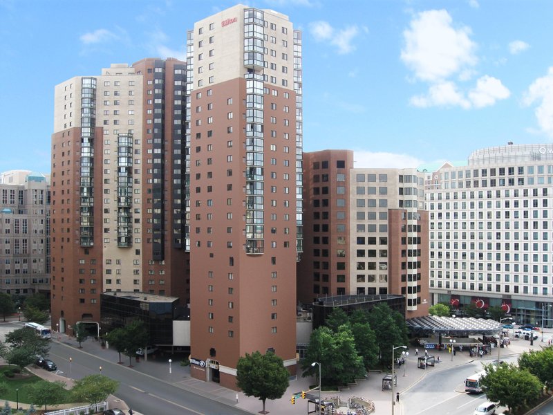 Hilton-Arlington - Arlington, VA