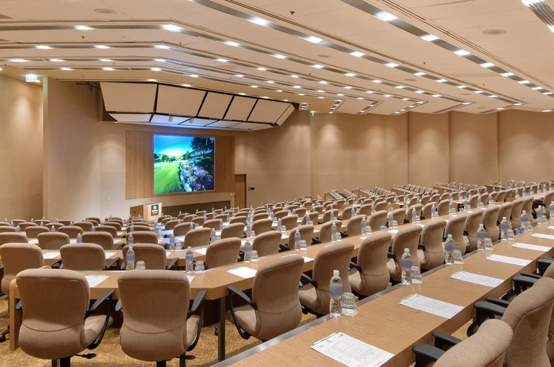 Hilton DFW Lakes Executive Conference Center - Grapevine, TX