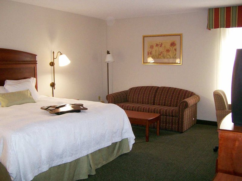 Hampton Inn - Effingham, IL