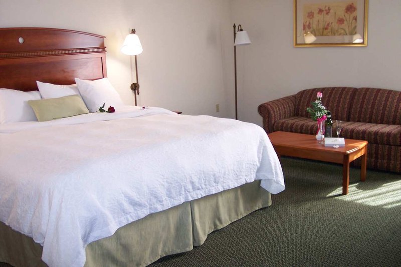 Hampton Inn - Effingham, IL