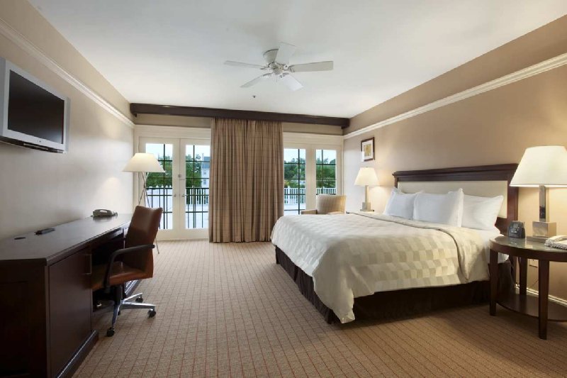 Doubletree By Hilton Hotel New Bern Riverfront - New Bern, NC