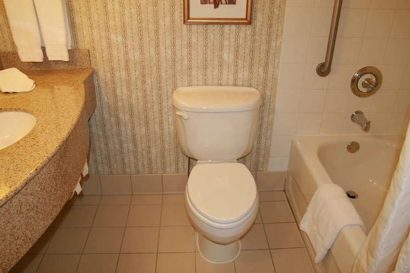 Hilton Garden Inn Edison/Raritan Center - Edison, NJ