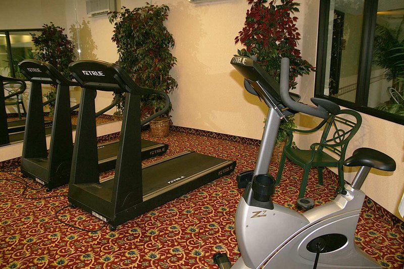 Quality Inn - Fremont, IN