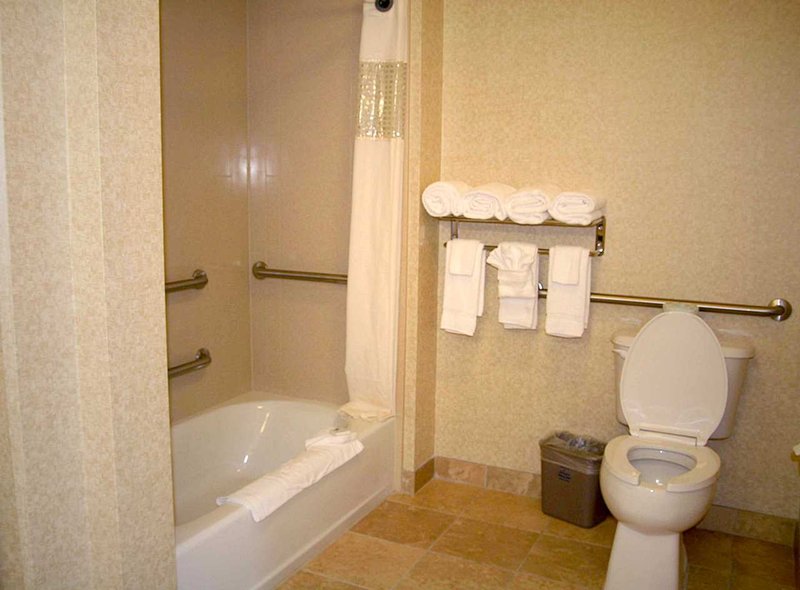 Hampton Inn & Suites Fort Myers-Estero/Fgcu - Estero, FL