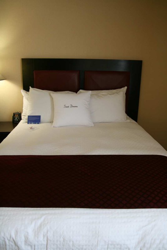 Doubletree Club By Hilton Hotel Springdale - Springdale, AR