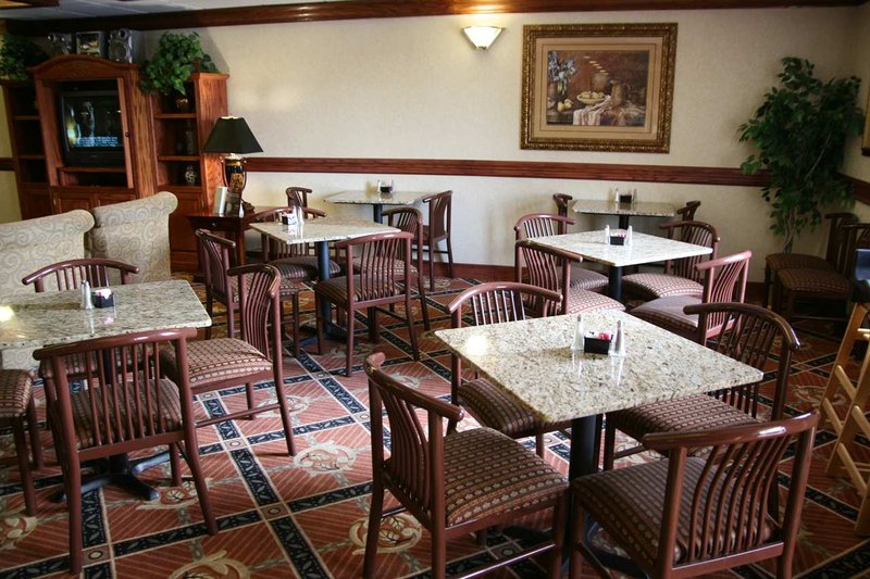 Doubletree Club By Hilton Hotel Springdale - Springdale, AR