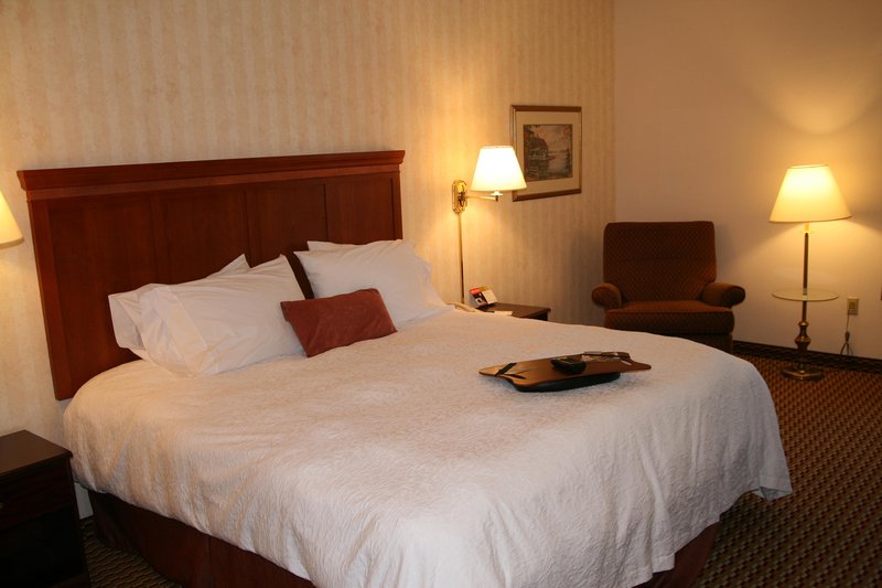 Hampton Inn & Suites Springdale - Springdale, AR