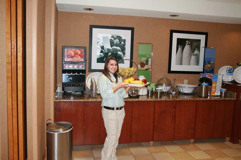 Hampton Inn Garden City - Garden City, KS