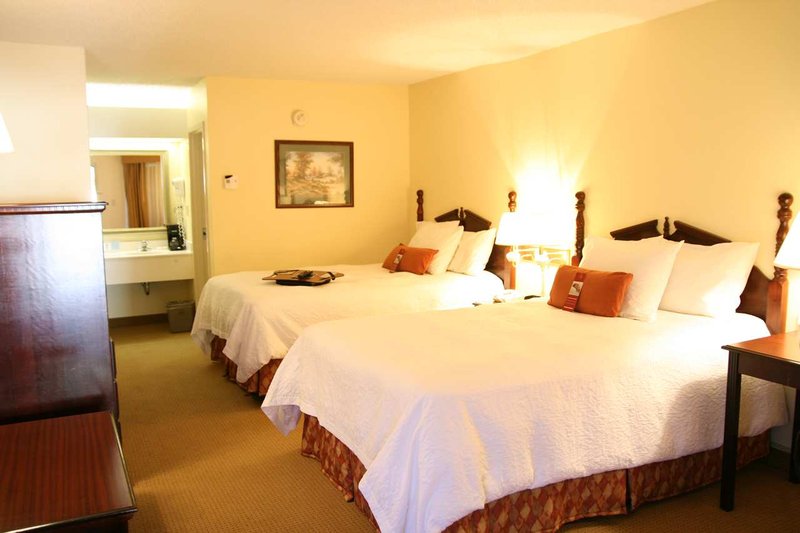 Baymont Inn & Suites-Griffin - Griffin, GA