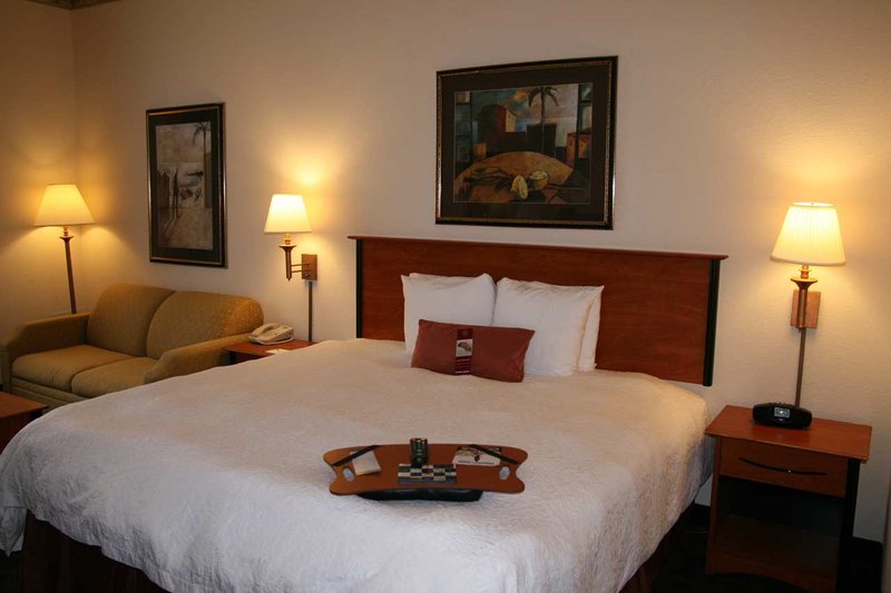 Hampton Inn Houston-Pearland - Pearland, TX