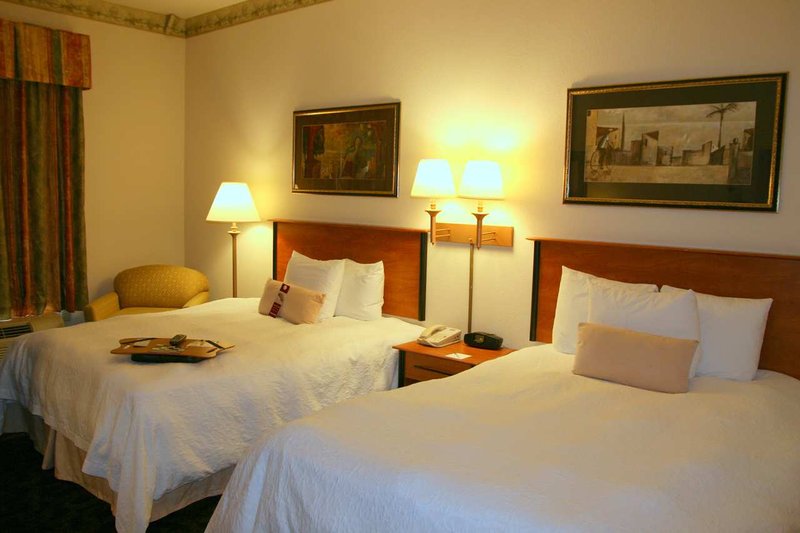 Hampton Inn Houston-Pearland - Pearland, TX
