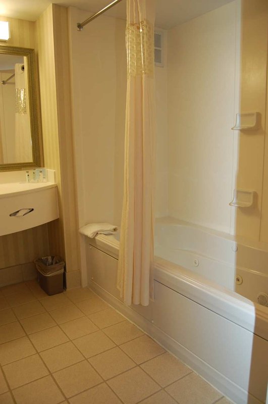 Hampton Inn-Panama City Beach - Panama City, FL