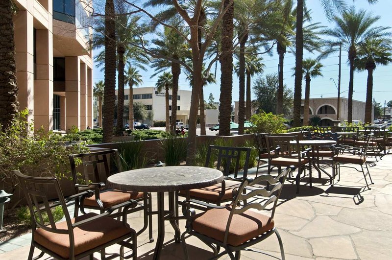 Hilton Phoenix Suites - Phoenix, AZ