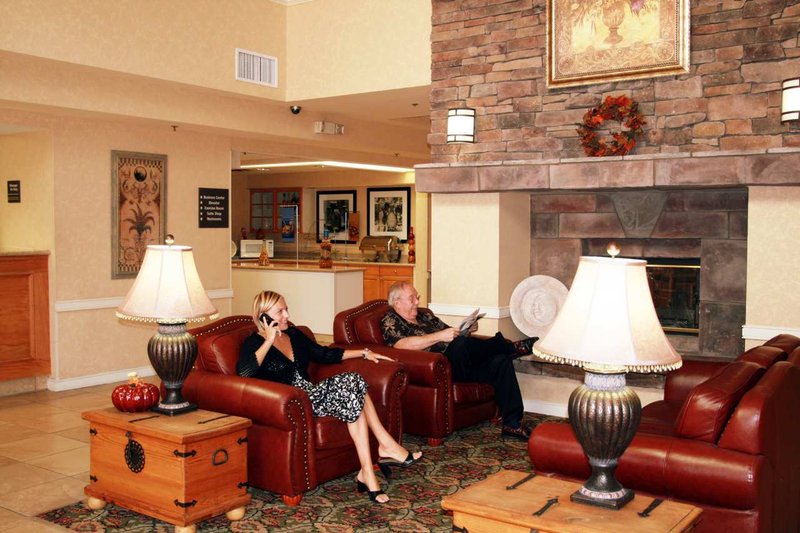 Hampton Inn & Suites Phoenix/Tempe-Asu in Tempe, AZ, photo #2
