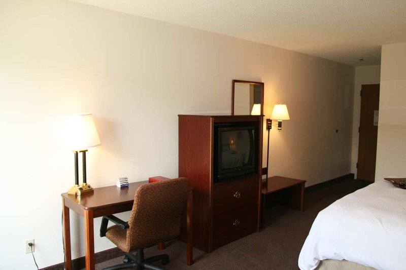 Hampton Inn Pickwick Dam-At Shiloh Falls - Counce, TN