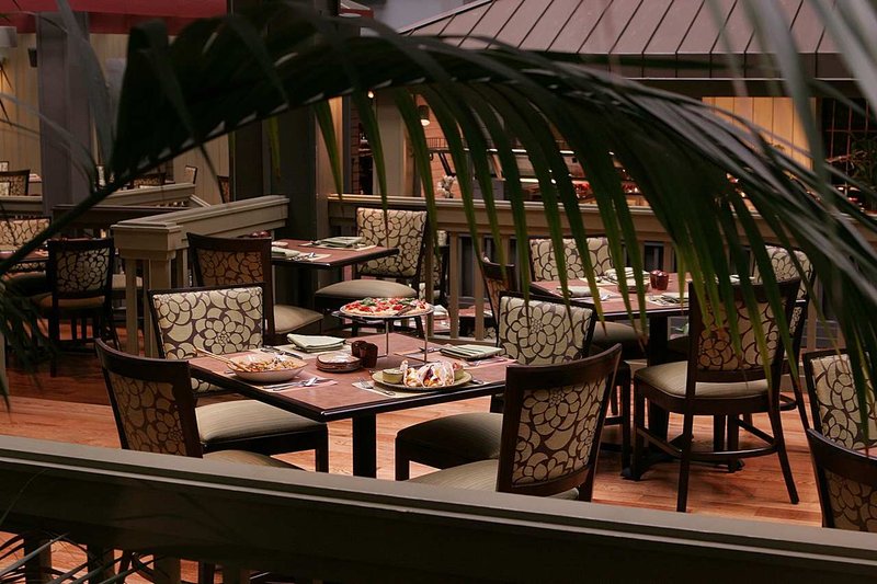 Embassy Suites By Hilton Pittsburgh International Airport - Coraopolis, PA