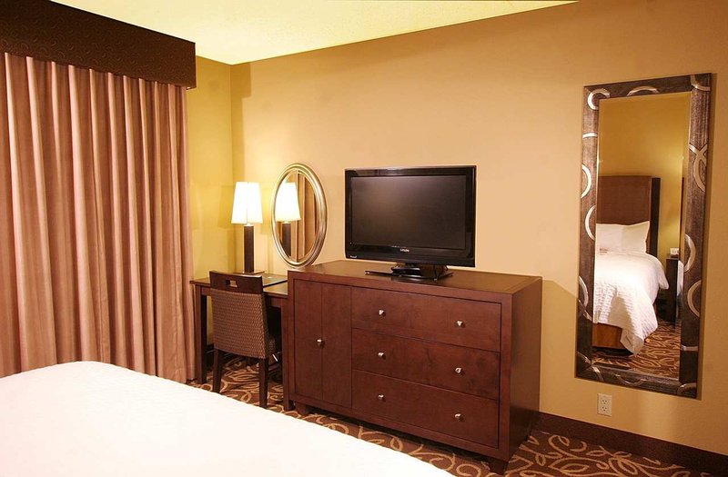 Embassy Suites By Hilton Pittsburgh International Airport - Coraopolis, PA