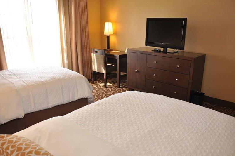 Embassy Suites By Hilton Pittsburgh International Airport - Coraopolis, PA