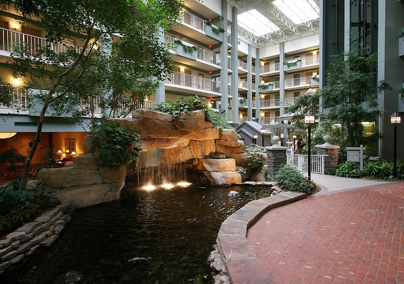 Embassy Suites By Hilton Pittsburgh International Airport - Coraopolis, PA