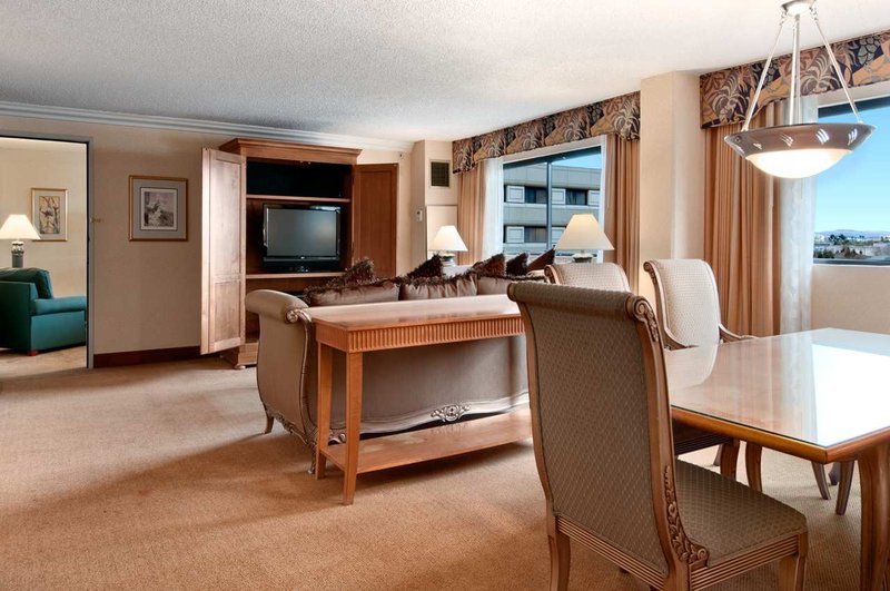 Doubletree By Hilton Hotel Pleasanton At The Club - Pleasanton, CA