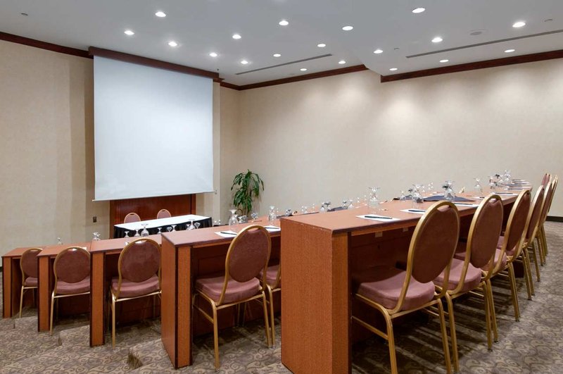 Doubletree By Hilton Hotel Pleasanton At The Club - Pleasanton, CA