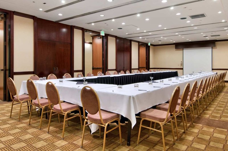 Doubletree By Hilton Hotel Pleasanton At The Club - Pleasanton, CA