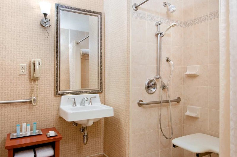 Doubletree By Hilton Hotel Pleasanton At The Club - Pleasanton, CA