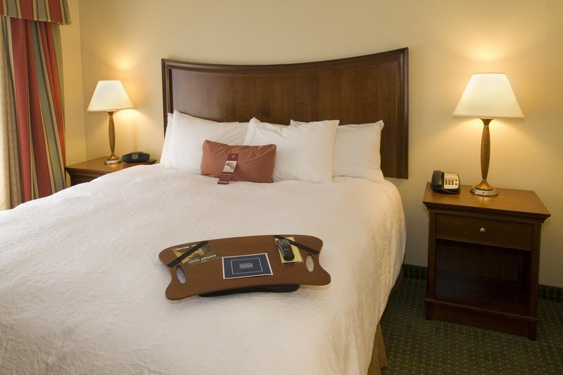 Hampton Inn & Suites Navarre - Navarre, FL