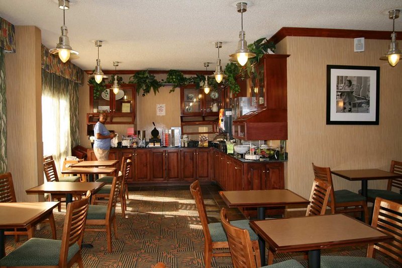 Hampton Inn Perry - Perry, GA