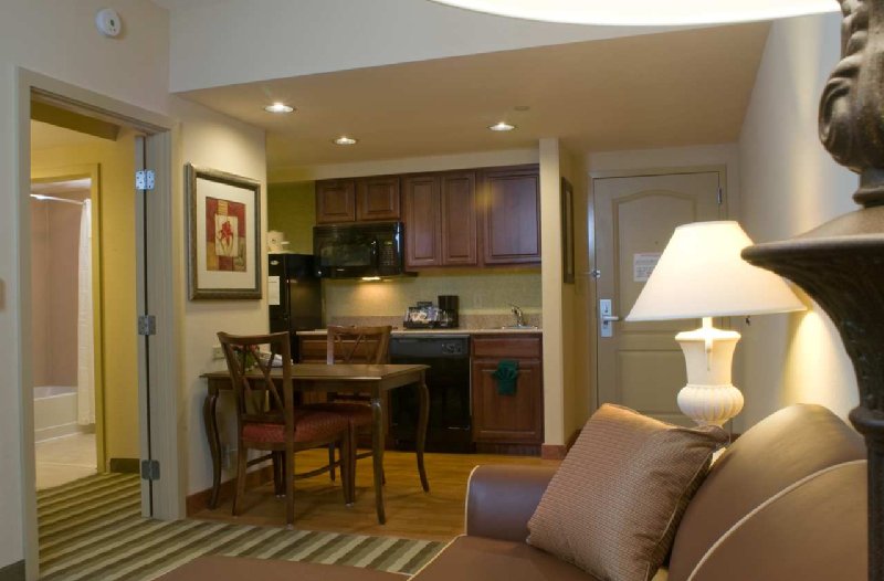 Homewood Suites By Hilton Dover - Dover, NH