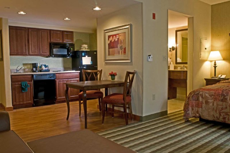 Homewood Suites By Hilton Dover - Dover, NH