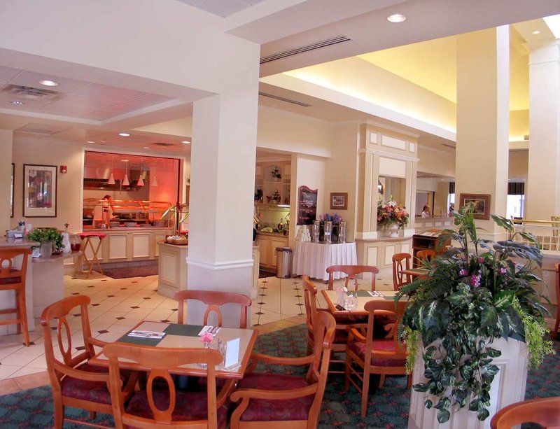 Hilton Garden Inn Redding - Redding, CA