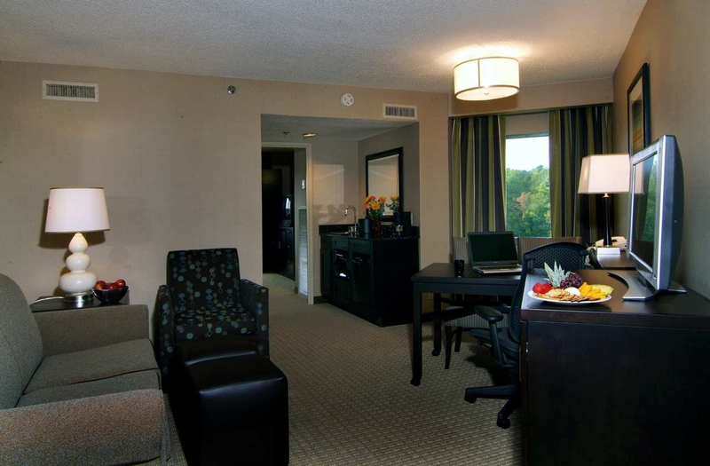 Embassy Suites By Hilton Raleigh Crabtree - Raleigh, NC