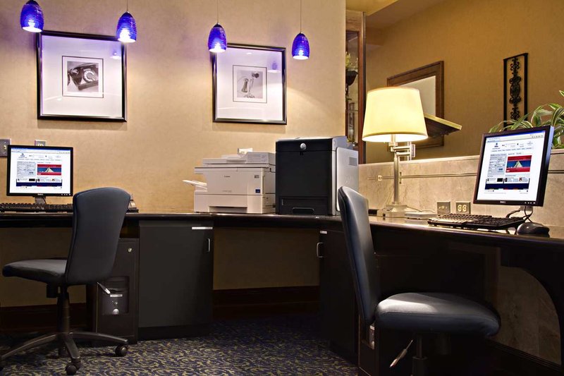 Hilton Durham near Duke University - Durham, NC