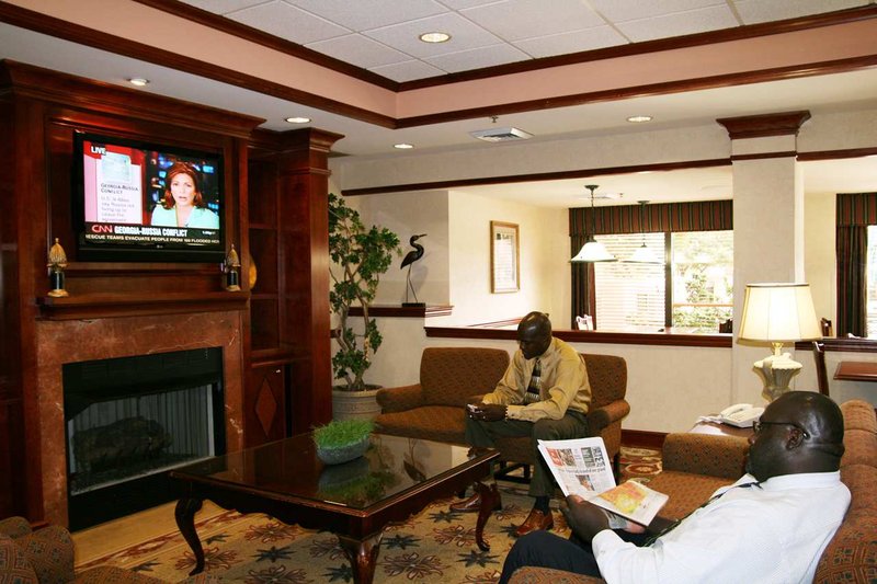 Hampton Inn Raleigh-Capital Blvd. North - Raleigh, NC