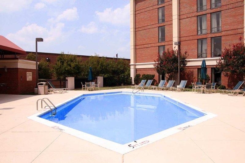 Hampton Inn Raleigh-Capital Blvd. North - Raleigh, NC