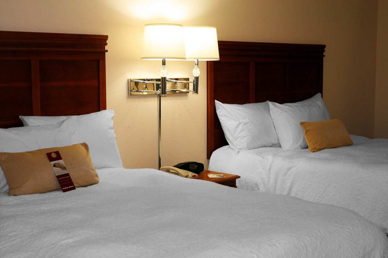 Hampton Inn & Suites Richmond - Richmond, IN