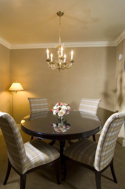 Hotel Roanoke & Conference Center, A Doubletree Hotel - Roanoke, VA