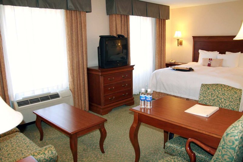 Hampton Inn & Suites Roswell - Roswell, NM