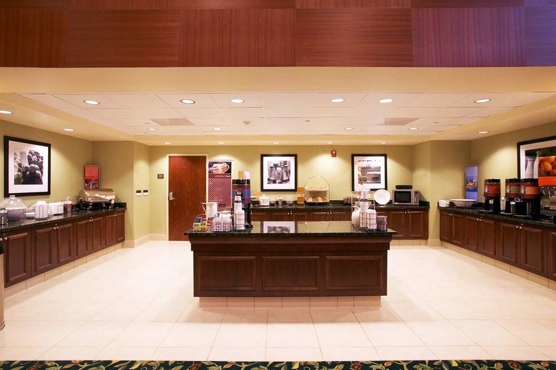 Hampton Inn Sacramento/Elk Grove Laguna 1-5, CA - Elk Grove, CA