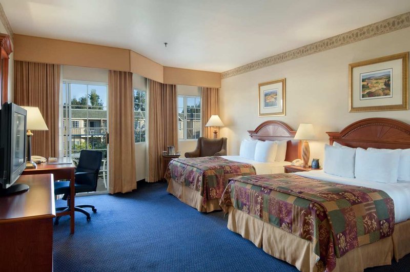 Hilton San Diego/Del Mar - Del Mar, CA