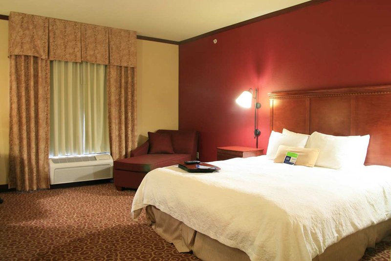 Hampton Inn Seguin - Seguin, TX